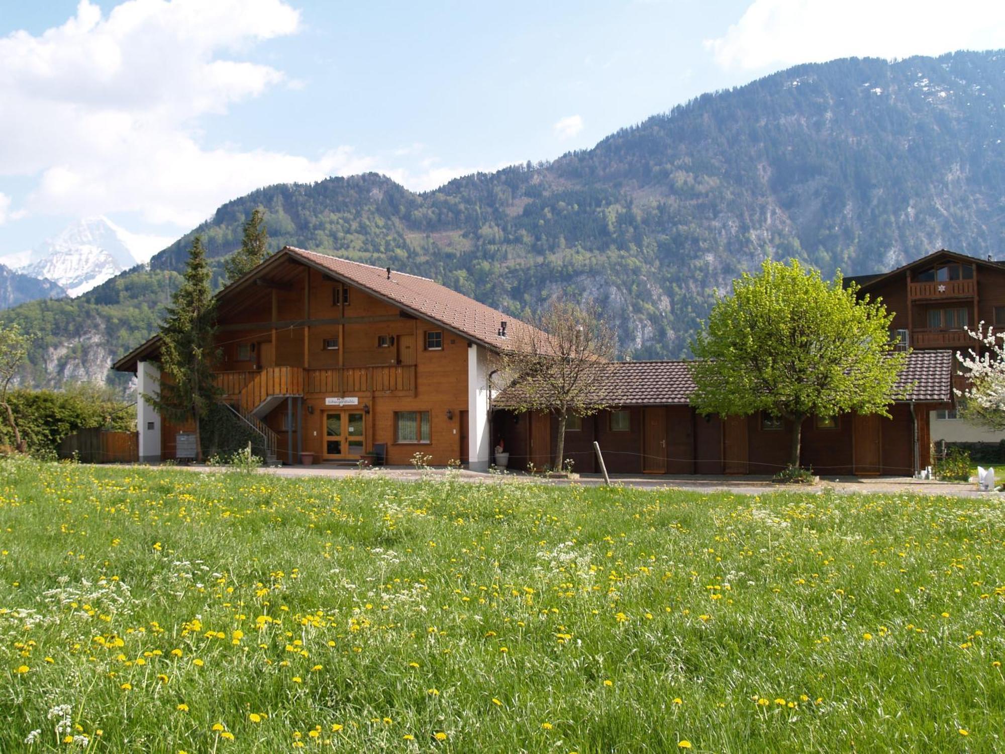 Salzano Basic Rooms Interlaken Unterseen Exterior foto